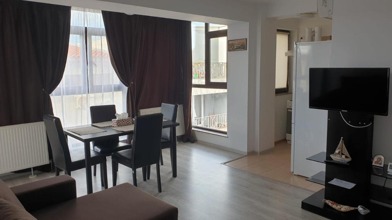 Apartament Lulu Mamaia Nord, 3 Minute De Plaja Năvodari Eksteriør billede