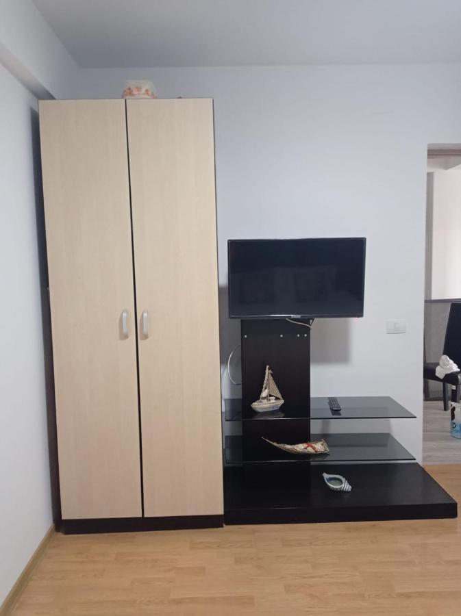 Apartament Lulu Mamaia Nord, 3 Minute De Plaja Năvodari Eksteriør billede